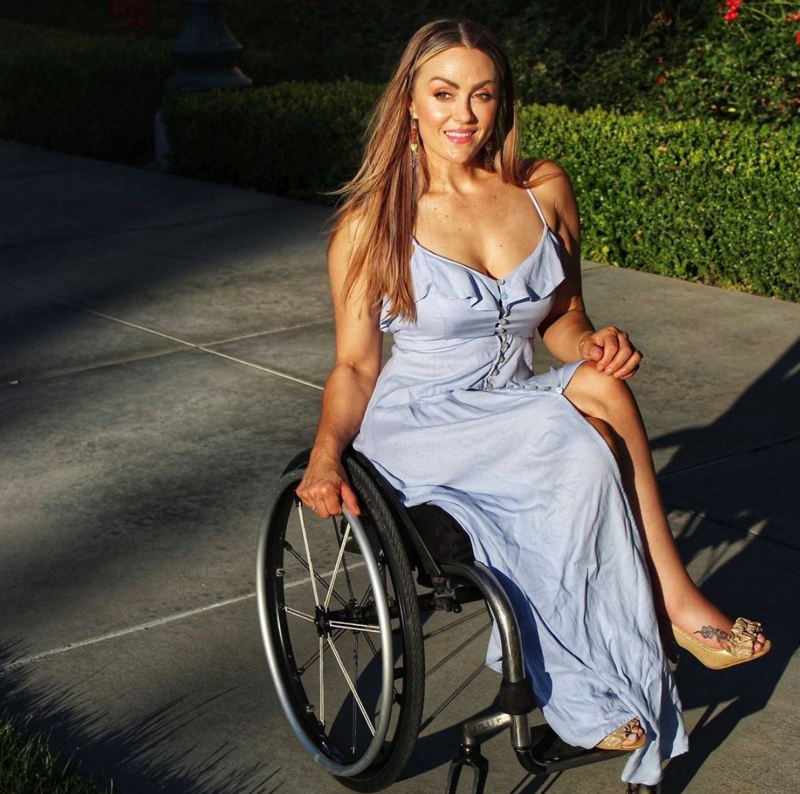My Husband Walked Away While I Was Still in a Hospital Gown — And It Was the Best Thing That Ever Happened to Me